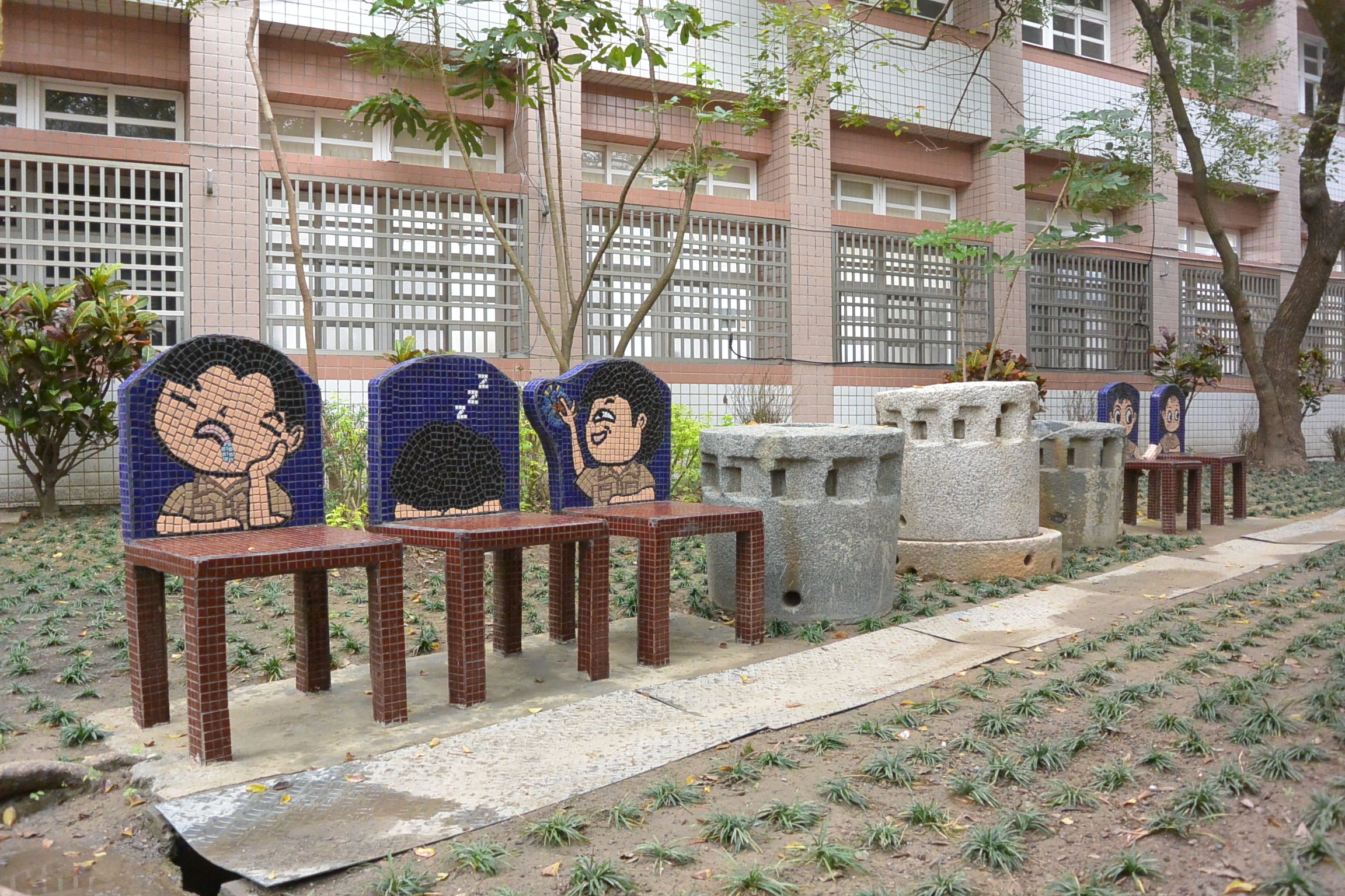 校園鐵路東側美化