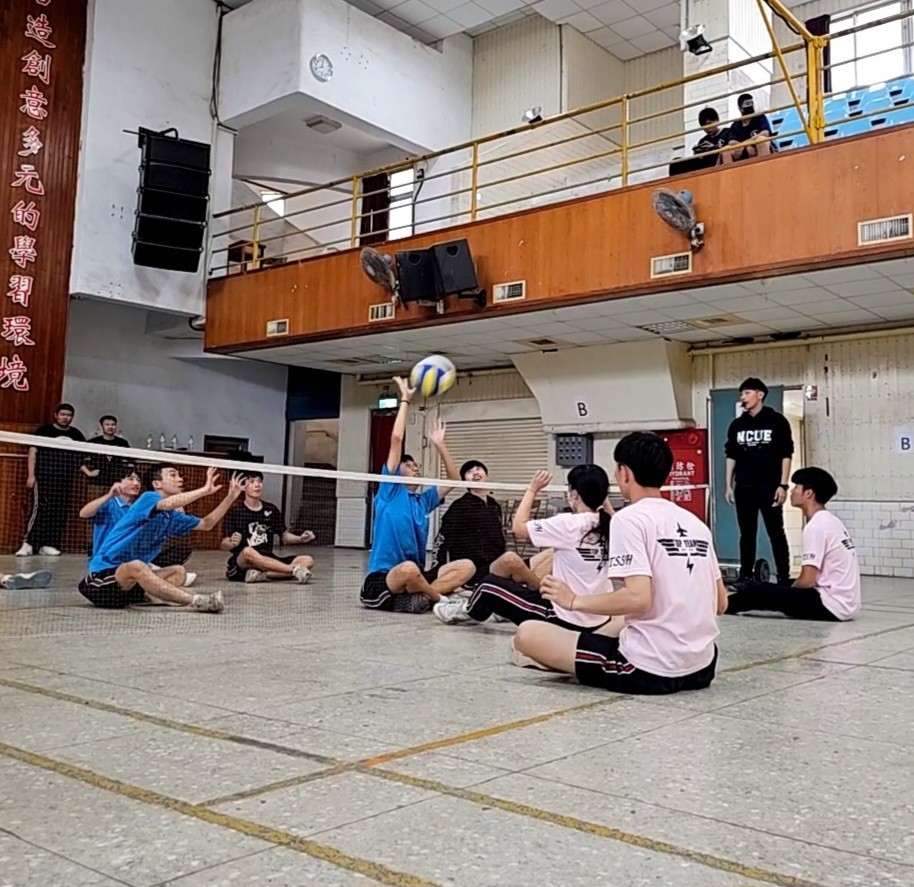 112-2特教活動-坐地排球