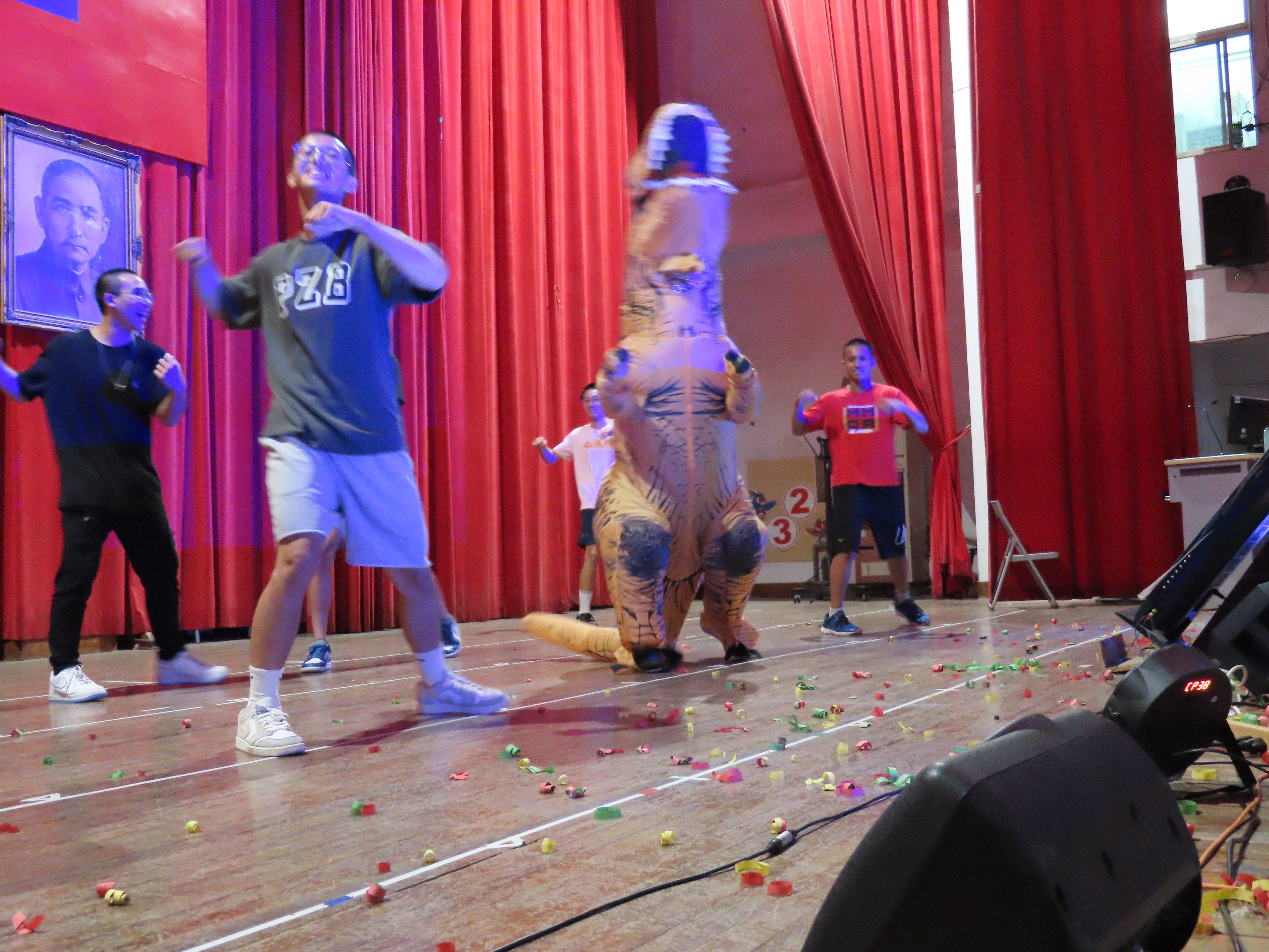 112學年度畢業生歡送晚會