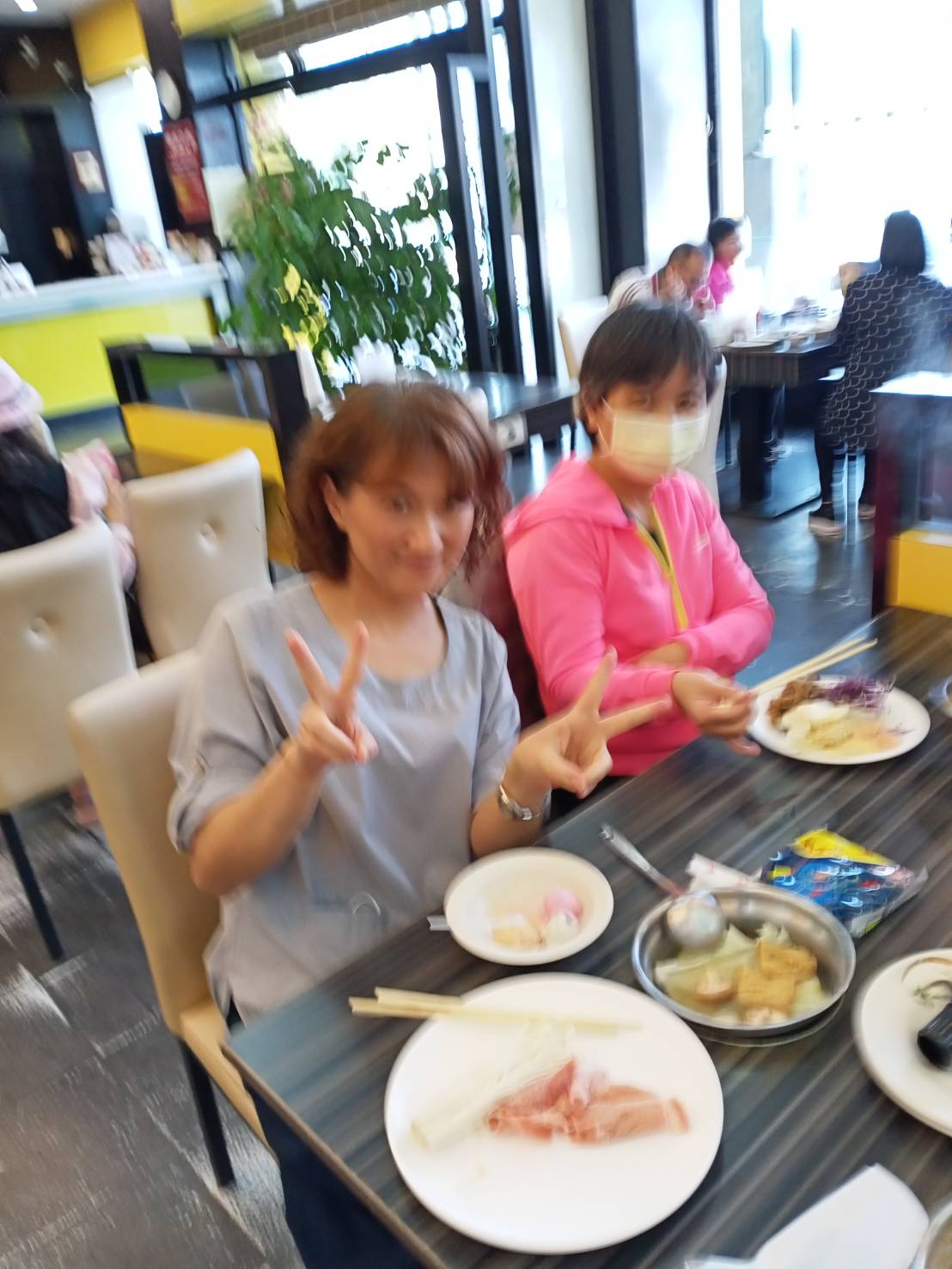 110年11月30日上品火鍋朴子店聚餐聯誼活動